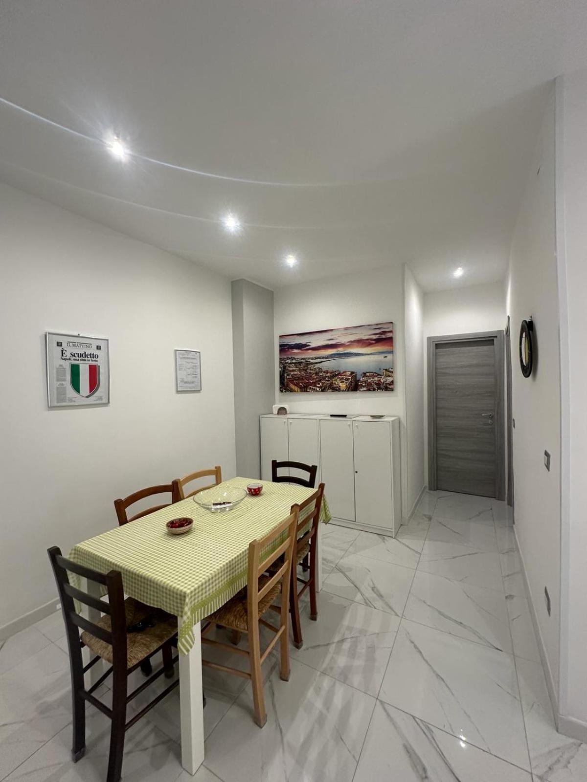 M2 Apartment Naples Exterior photo